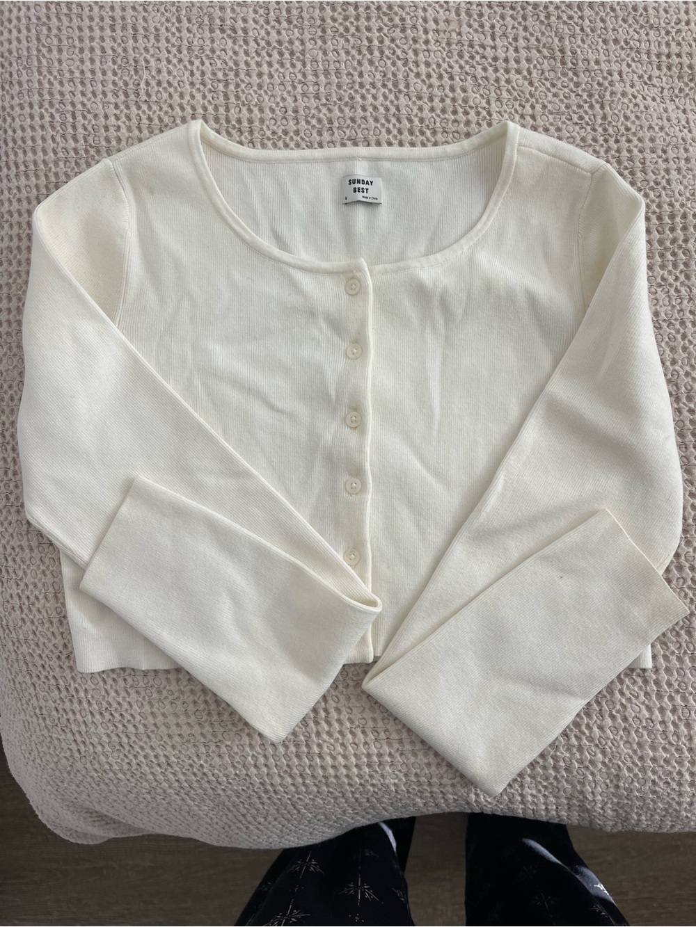 Aritzia Sunday Best Cropped - White